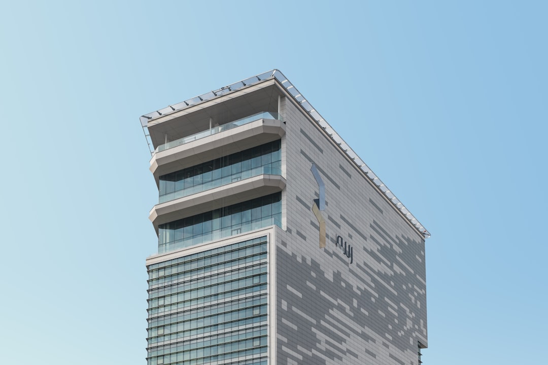 Photo finance portal